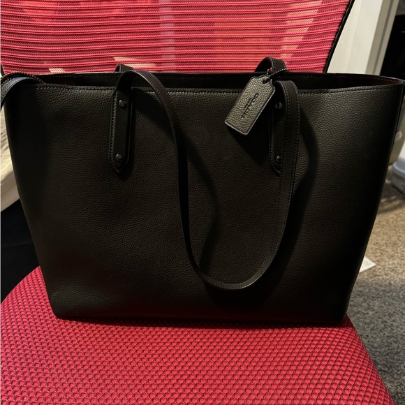 Coach Rex tote excellent condition! - Picture 2 of 9